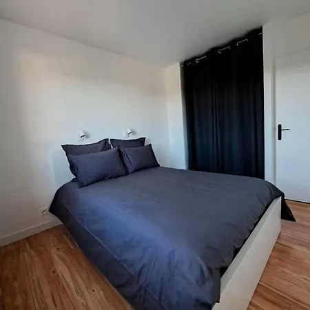Meuble 2 Avec Piscine Sur Golf De Vacquerolles