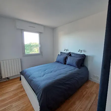 Meuble 2 Avec Piscine Sur Golf De Vacquerolles * ニーム